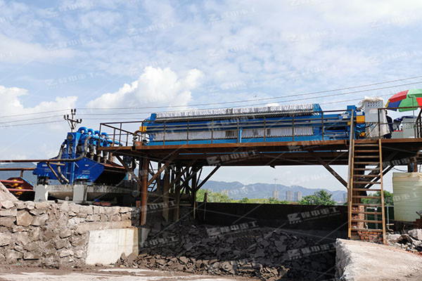 哪種洗砂污水處理設(shè)備比較好？帶式壓濾機(jī)怎么樣