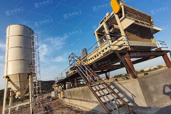 隔膜壓濾機(jī)穩(wěn)定性強(qiáng)，可以長(zhǎng)時(shí)間保持良好的壓力過濾影響