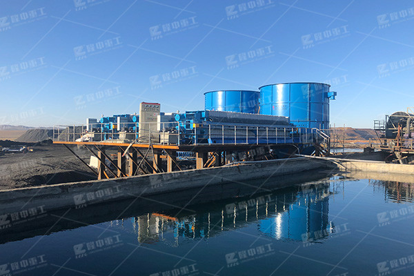 隔膜壓濾機(jī)穩(wěn)定性強(qiáng)，可以長(zhǎng)時(shí)間保持良好的壓力過濾影響